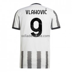 Fußballtrikot Juventus Turin Vlahovic 9 Herren Heim 2022-2023 Kurzarm