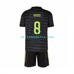Fußballtrikot Real Madrid Toni Kroos 8 Kinder Ausweich 2022-2023 Kurzarm