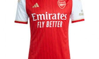 Arsenal verlor auswärts mit 1-2 gegen Paris Saint-Germain.