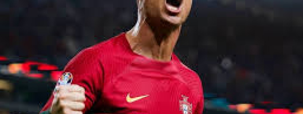 Ronaldo bekommt im Europapokal die gelbe Karte